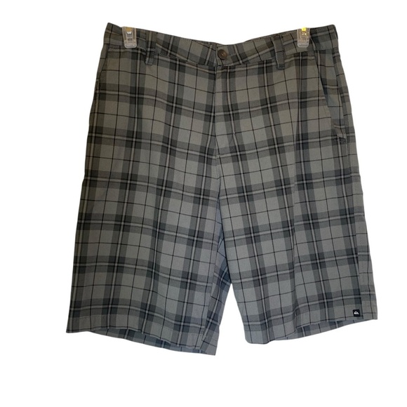 Quiksilver Men's size 34 Gray Flat Front Shorts with Plaid Design - Picture 3 of 8